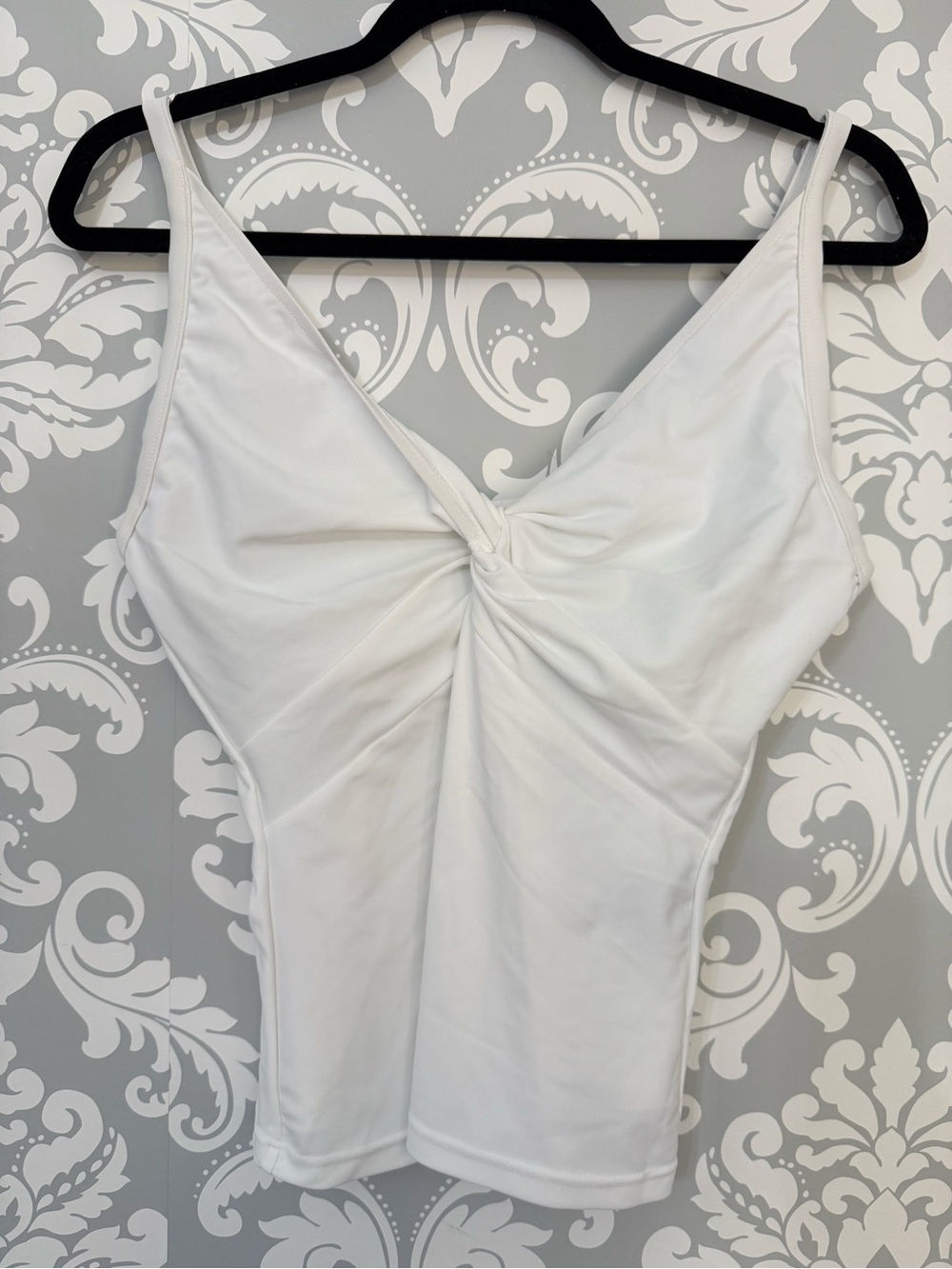💫4/$25 • Bikini Bay Women's White Twist-Front Tankini Top